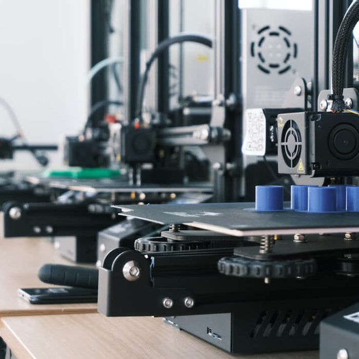 Alles, was Sie über 3D-Drucker wissen müssen: Wie funktionieren sie? 3D-Drucker sind faszinierende Geräte, die es ermöglichen, digitale Modelle in physische Objekte umzuwandeln. Aber wie genau funktionieren sie und was macht sie zu einem revolutionären We
